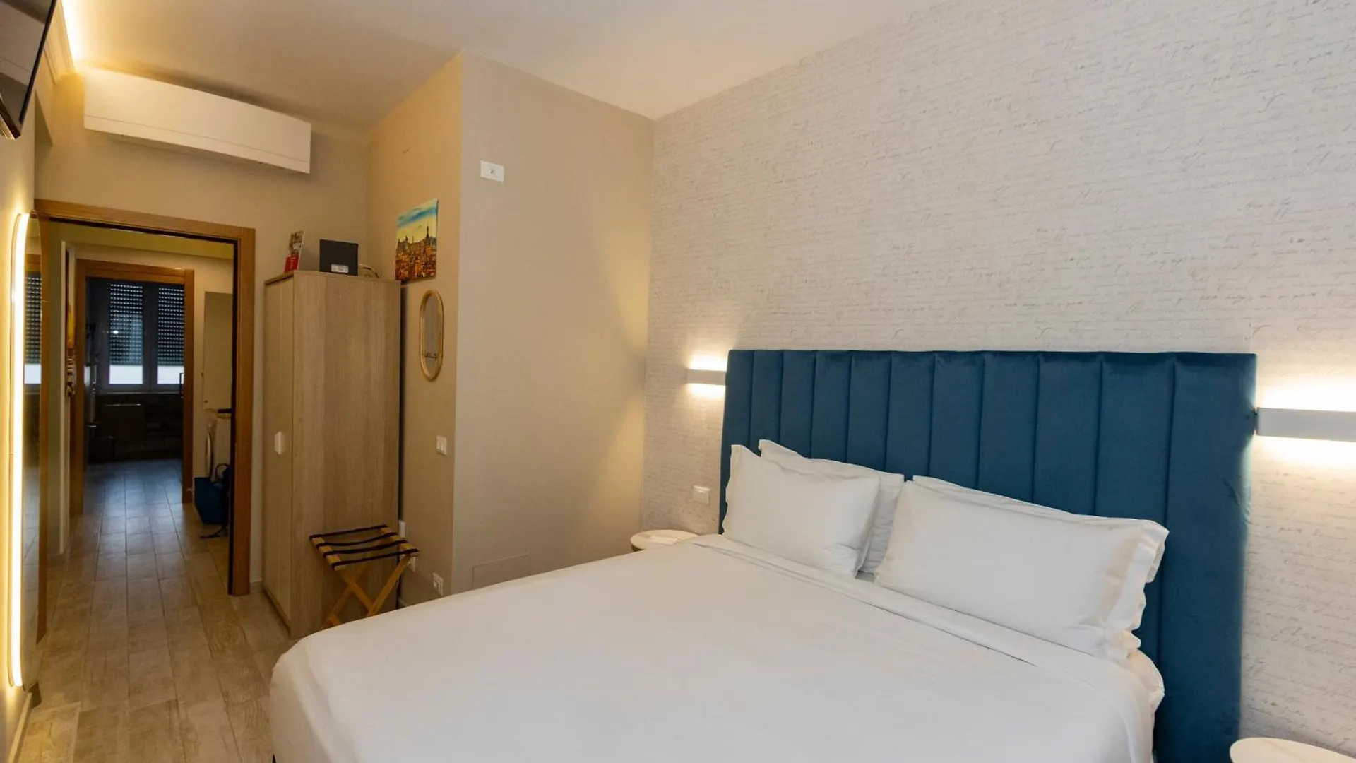 Romano Suite B9