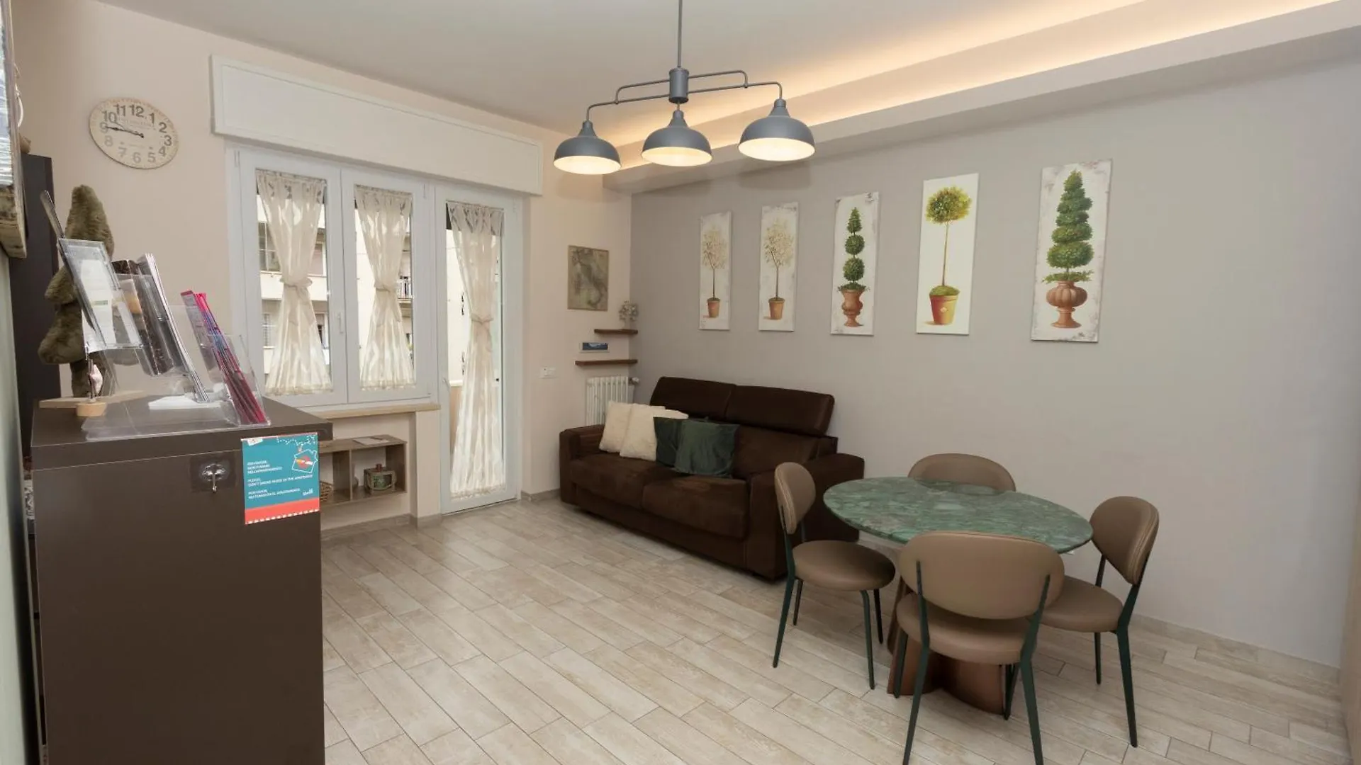 Romano Suite B9 0*, Rome Italy