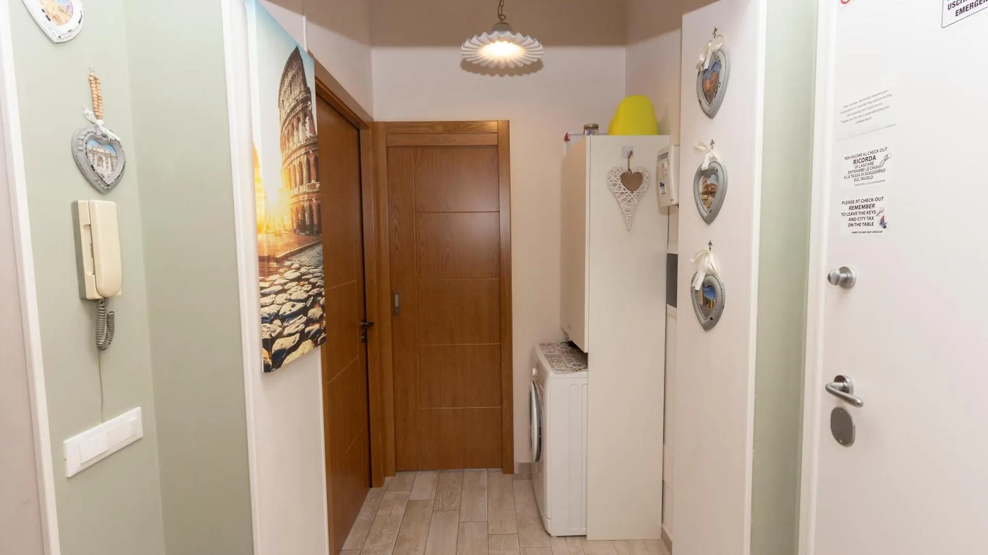 Romano Suite B9 Italy